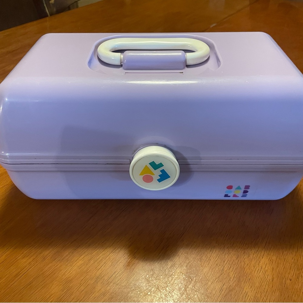 Caboodles On-The-Go Girl Retro‎ Case, Lavender
